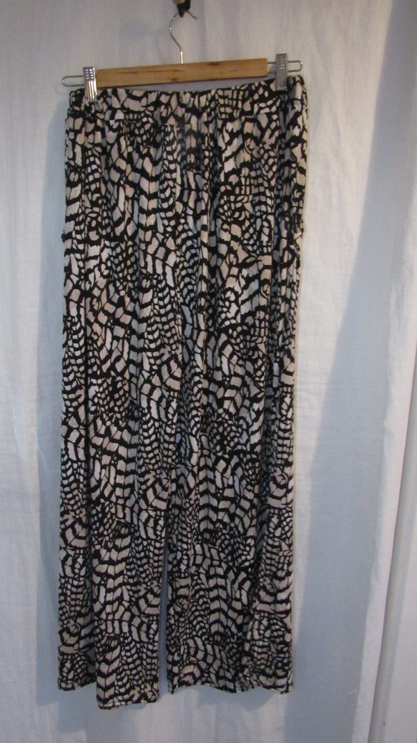SALE SALE SALE New Ladies Marble Print Silky Palazzo Wide Leg Trousers One size fits sizes 18 20 22 NON RETURNABLE - Image 5