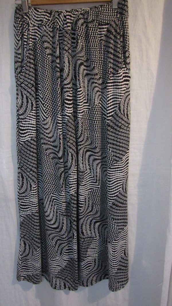 New Ladies Stripe Print Silky Palazzo Wide Leg Trousers One size fits sizes 18 20 22 - Image 3