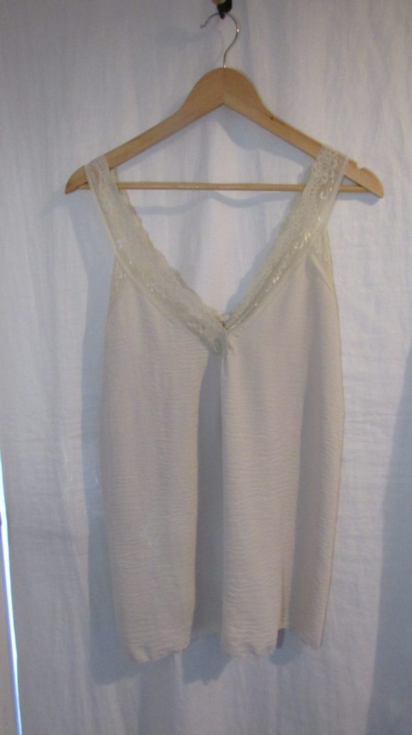 SALE SALE SALE New Ladies Beige V Neck Lacy Edged Top One size fits sizes 16 18 20 22 NON RETURNABLE - Image 2