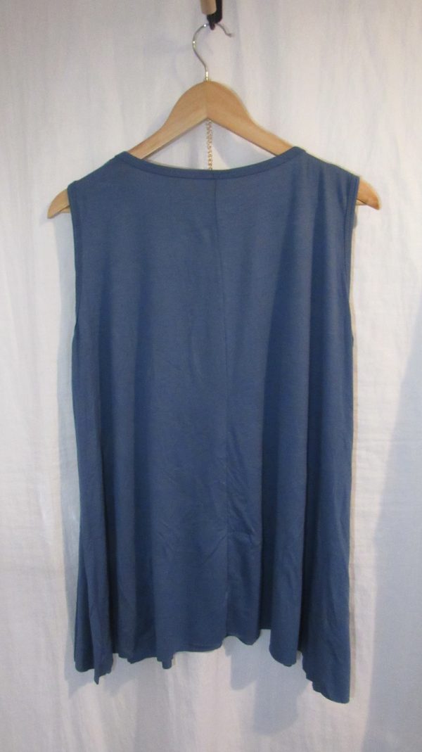New Sleeveless Womens Denim Blue Top One Size fits sizes 16 18 20 22 - Image 5