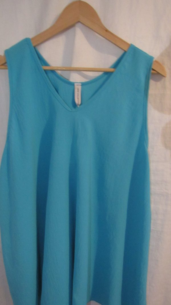 SALE SALE SALE New Ladies Turquoise Sleeveless Swing Top Plus Size One Size fits 18 20 22 24 NON RETURNABLE - Image 3