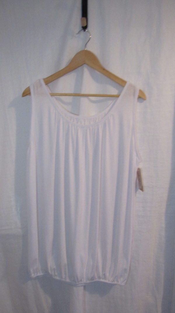 New Ladies White Sleeveless Sun Top One size fits sizes 16 18 20 22 Plus Size