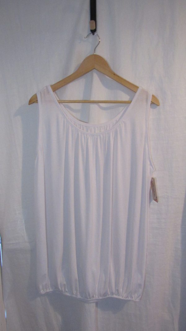New Ladies White Sleeveless Sun Top One size fits sizes 16 18 20 22 Plus Size - Image 5