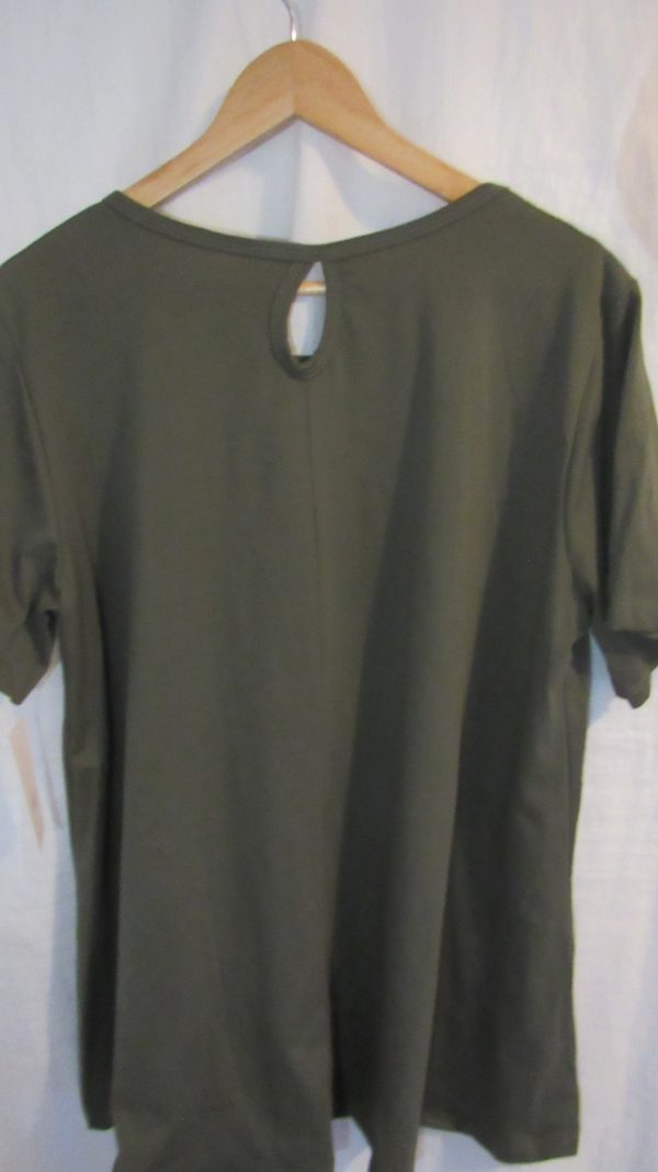 New Khaki Green Detail T-shirt One Size fits sizes 16 18 20 22 - Image 5
