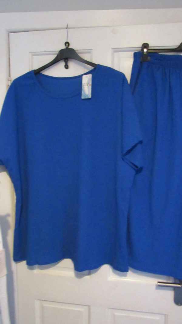 New Ladies Royal Blue 2 Piece Set One Size fits sizes 18 20 22 - Image 3