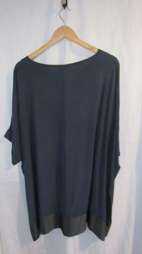 New Navy Blue Ladies Tunic Top One Size fits sizes 18 20 22 - Image 4