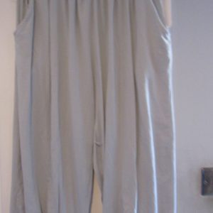 NEW Ladies Womens Light Grey Jersey 3/4 Length cuff bottom Trousers One size fits sizes 16 18 20 22