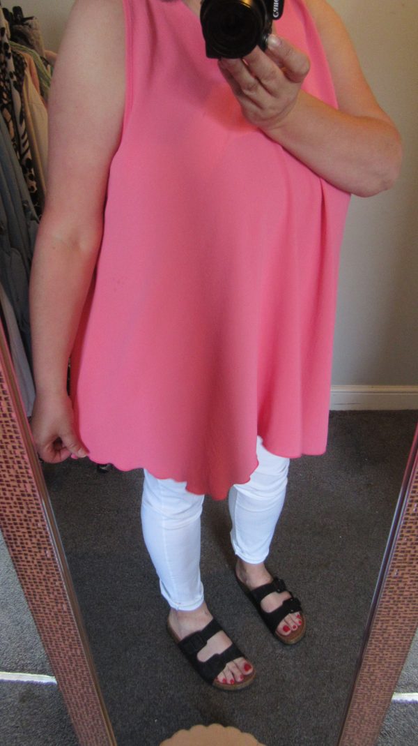 SALE SALE SALE New Ladies Coral Sleeveless Swing Top Plus Size One Size fits 18 20 22 24 NON RETURNABLE - Image 7