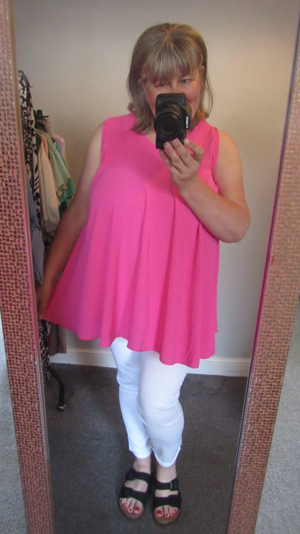 SALE SALE SALE New Ladies Cerise Pink Sleeveless Swing Top Plus Size One Size fits 18 20 22 24 NON RETURNABLE - Image 6