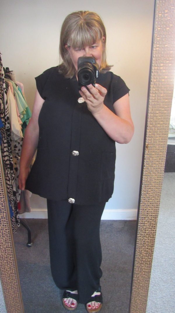 New Ladies Black 2 Piece Set Trousers and Top One Size fits sizes 14 16 18 20 - Image 8