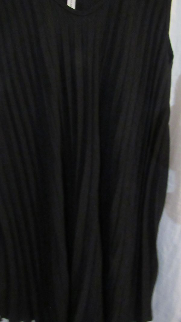 New Ladies Black Pleated Sleeveless Swing Dress One Size fits sizes 18 20 22 24 - Image 5