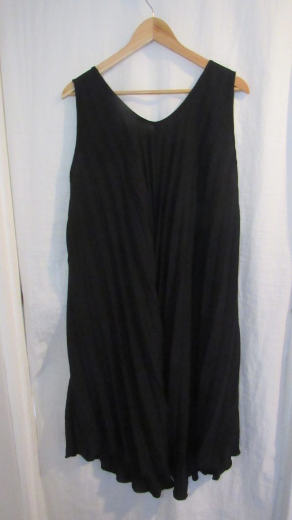 New Ladies Black Pleated Sleeveless Swing Dress One Size fits sizes 18 20 22 24 - Image 6