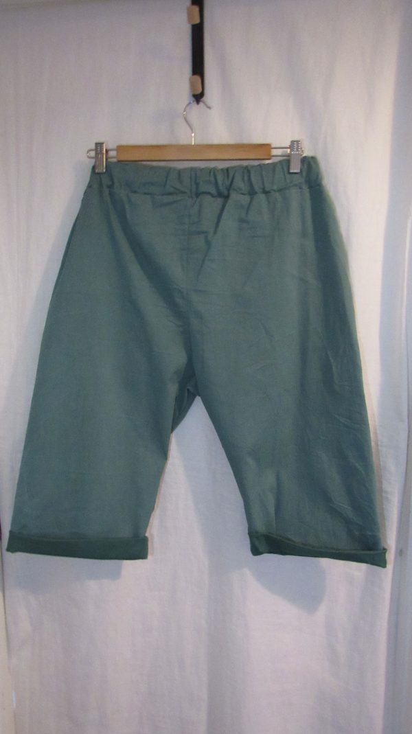 NEW Ladies Teal Magic Shorts Plus Size One Size Fits sizes 18 20 22 Size 2 - Image 5