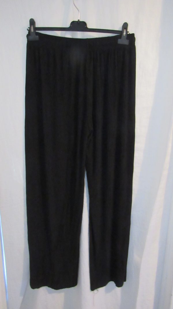 Special Buy Black Ladies Pleated Elasticated Waist Trousers One Size fits sizes 16 18 20 22 - Image 7