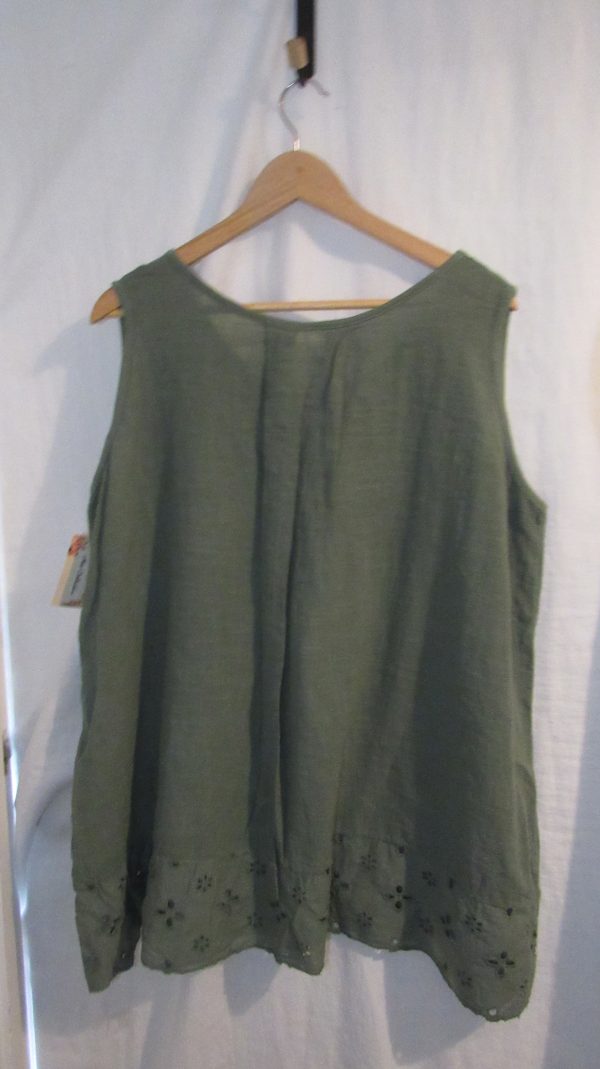 New Ladies Khaki Sleeveless Floral Trim Top One size fits sizes 14 16 18 20 - Image 5