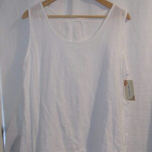 New Ladies White Sleeveless Floral Trim Top One size fits sizes 14 16 18 20