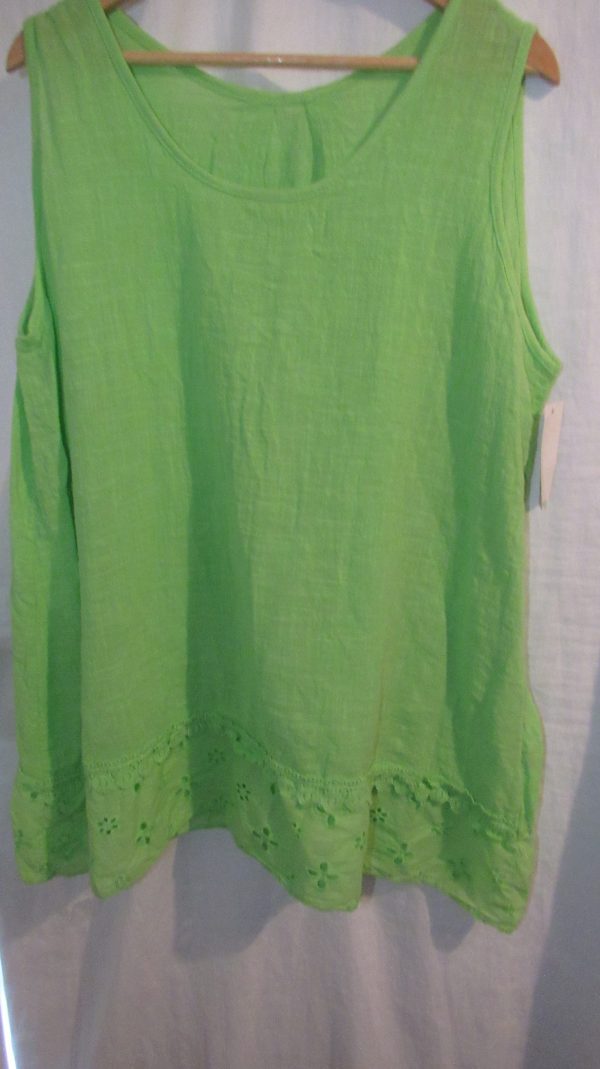 New Ladies Lime Sleeveless Floral Trim Top One size fits sizes 14 16 18 20 - Image 4