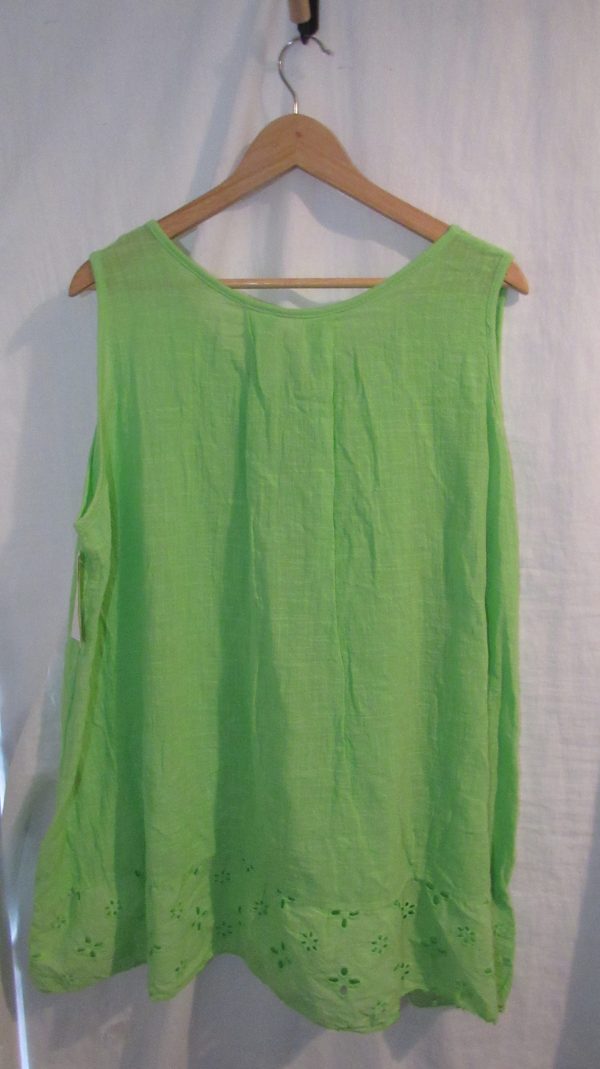 New Ladies Lime Sleeveless Floral Trim Top One size fits sizes 14 16 18 20 - Image 5