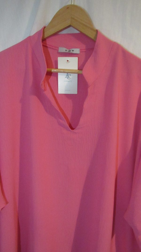 Ladies Women New Pink Plus Tunic Top One Size fits sizes 18 20 22 24 - Image 3