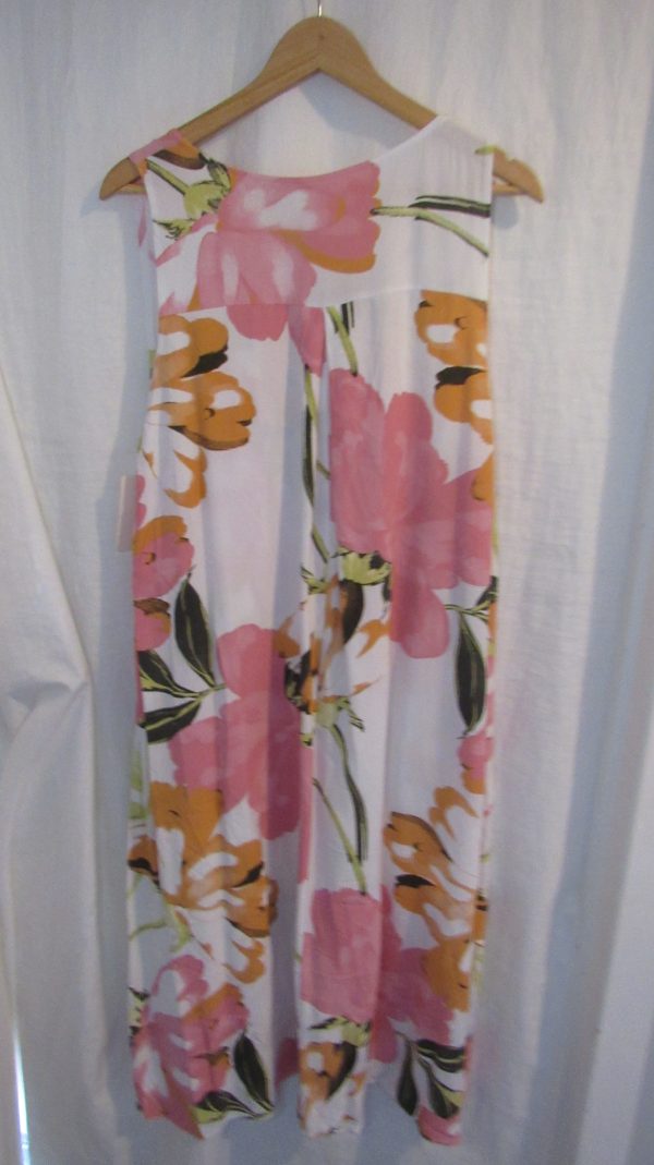 Special Price White Summer Floral Dress One Size fits sizes 14 16 18 20 - Image 6