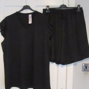 New Ladies Black Ladies Shorts Set One Size fits sizes 18 20 22 NON RETURNABLE