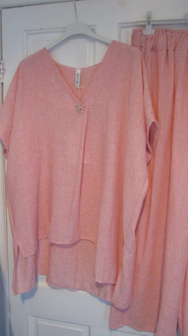 New Ladies Pink Plus Size 2 Piece Set One Size fits sizes 18 20 22 - Image 3