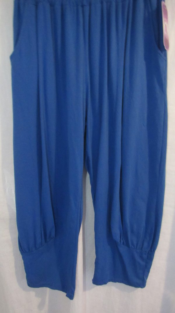NEW Ladies Womens Brighter Blue Jersey 3/4 Length cuff bottom Trousers One size fits sizes 16 18 20 22 - Image 3