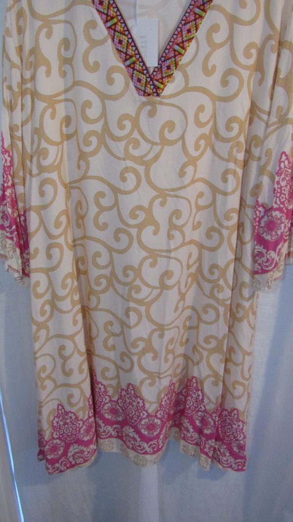 NEW Ladies Beige Pattern V Neck Dress One size fits sizes 16 18 20 22 NON RETURNABLE - Image 8