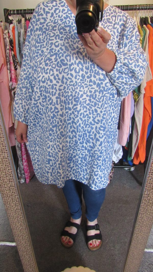 New Ladies Blue Leopard Print Oversized tunic top One Size fits sizes 20 22 24 NON RETURNABLE - Image 5