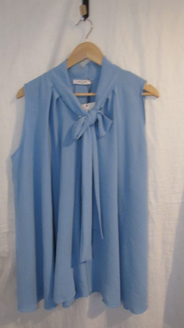 New Pale Blue Sleeveless Pussy Bow Swing Top One Size fits sizes 16 18 20 22 - Image 2