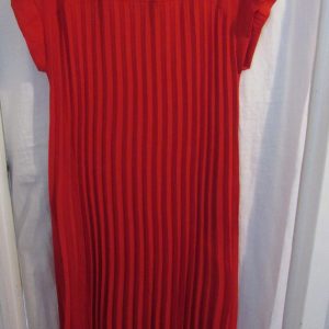 New Ladies Red Pleated Maxi Dress One Size fits sizes 14 16 18 20