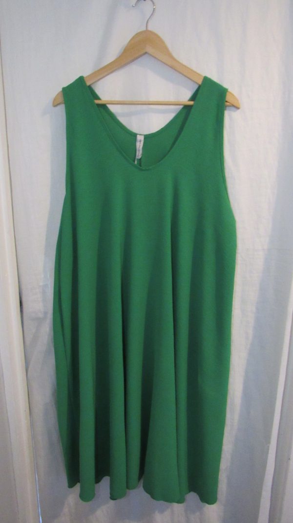 New Ladies Green Sleeveless Swing Dress One Size fits sizes 18 20 22 24