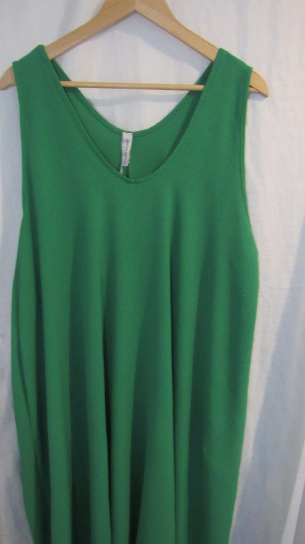 New Ladies Green Sleeveless Swing Dress One Size fits sizes 18 20 22 24 - Image 3