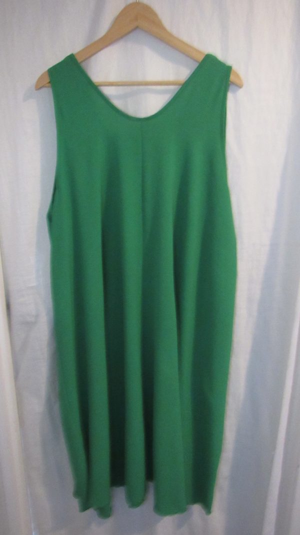 New Ladies Green Sleeveless Swing Dress One Size fits sizes 18 20 22 24 - Image 5