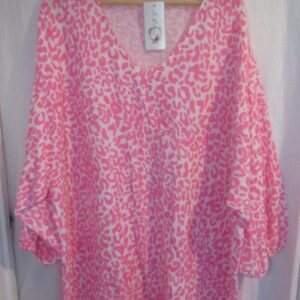 New Ladies Pink Leopard Print Oversized tunic top One Size fits sizes 20 22 24