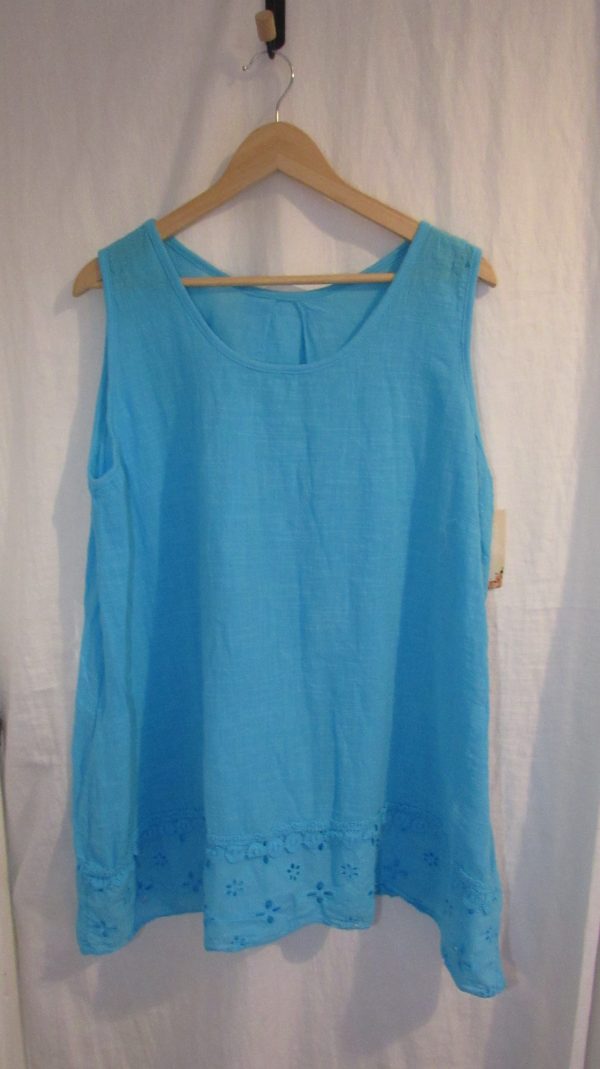 New Ladies Turquoise Blue Sleeveless Floral Trim Top One size fits sizes 14 16 18 20