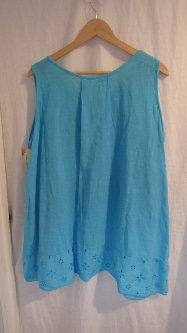 New Ladies Turquoise Blue Sleeveless Floral Trim Top One size fits sizes 14 16 18 20 - Image 5