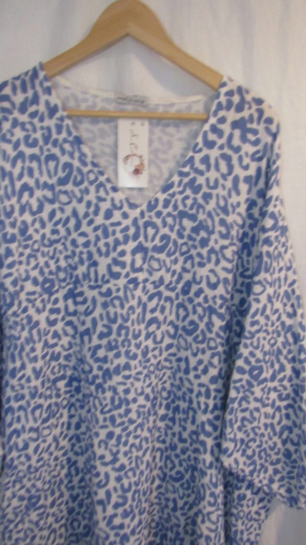 New Ladies Blue Leopard Print Oversized tunic top One Size fits sizes 20 22 24 NON RETURNABLE - Image 9