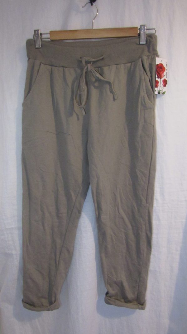 New Ladies Plain Joggers Mocha One Size fits sizes 10 12 14 16 Size 1