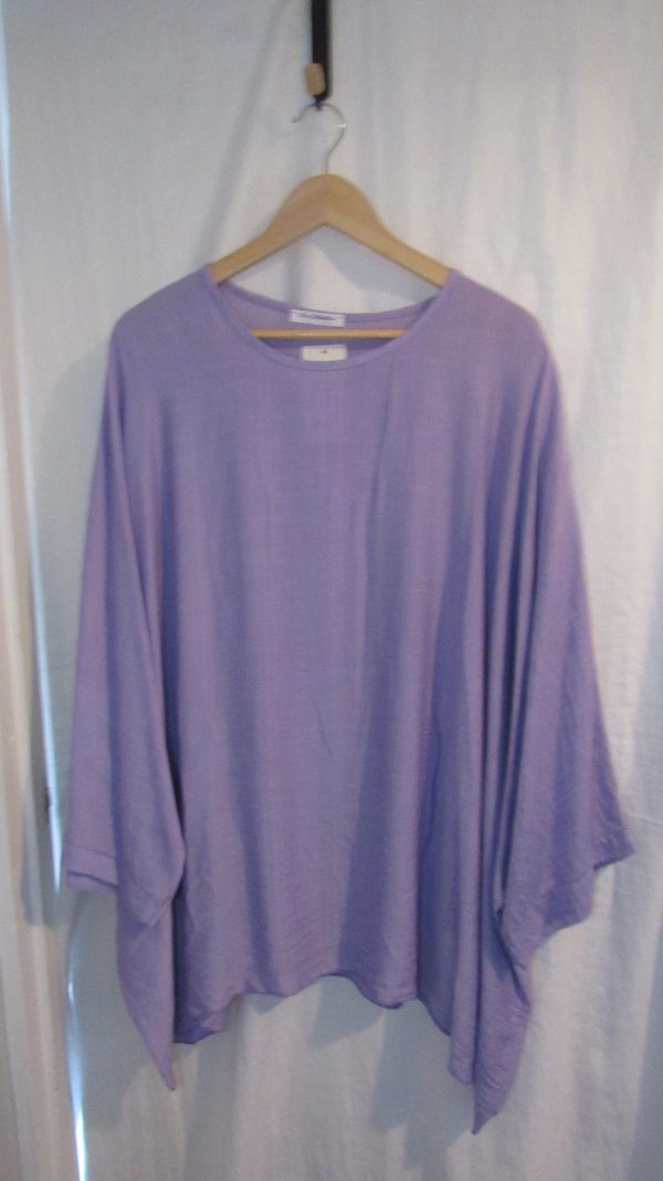 New Ladies Lilac Purple Oversized Tunic Top One Size fits sizes 20 22 24 NON RETURNABLE