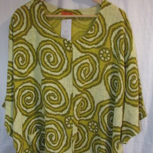 New Ladies Green Circle Top One Size fits sizes 16 18 20 22 NON RETURNABLE