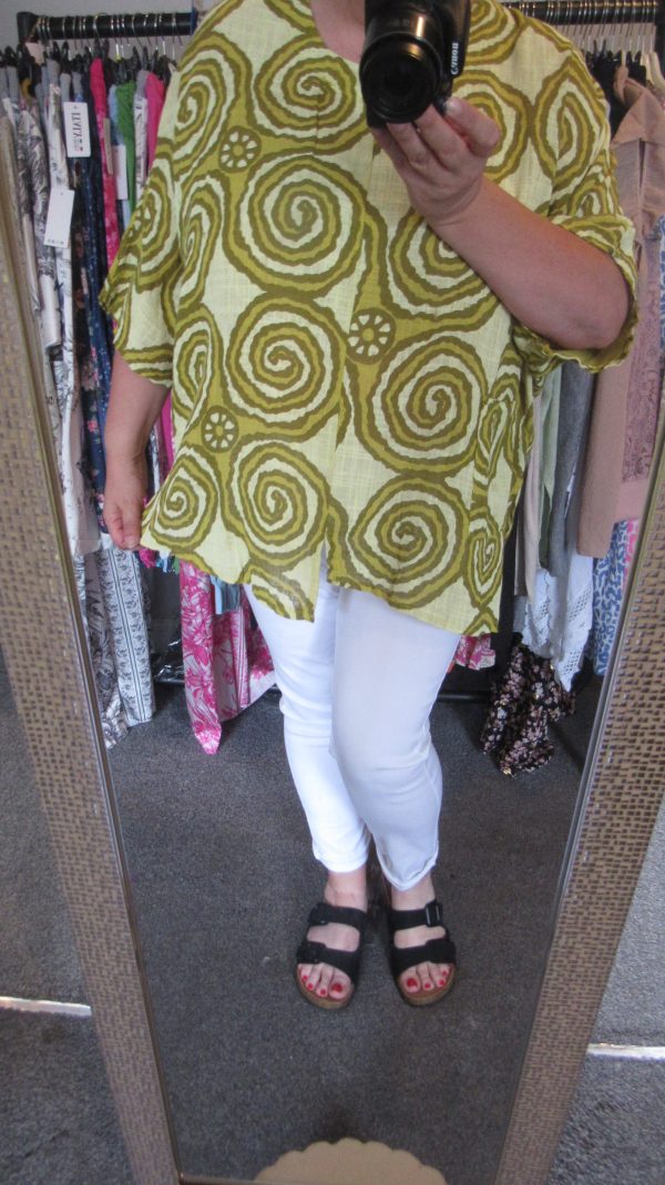 New Ladies Green Circle Top One Size fits sizes 16 18 20 22 NON RETURNABLE - Image 7