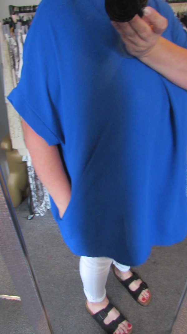 New Ladies Royal Blue V Neck Tunic Top Pocket One Size fits sizes 18 20 22 24 NON RETURNABLE - Image 8
