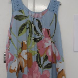 Made in Italy Light Blue Floral Sleeveless Summer Vest Top Size 22