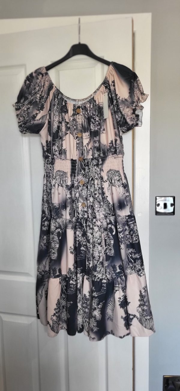 New Ladies Black Animal Print Tiered Dress One Size fits sizes 14 16 18 20 - Image 2