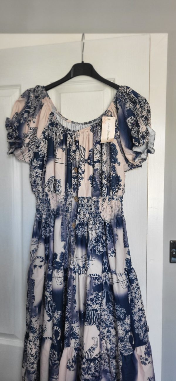 New Ladies Navy Blue Animal Print Tiered Dress One Size fits sizes 14 16 18 20 - Image 3