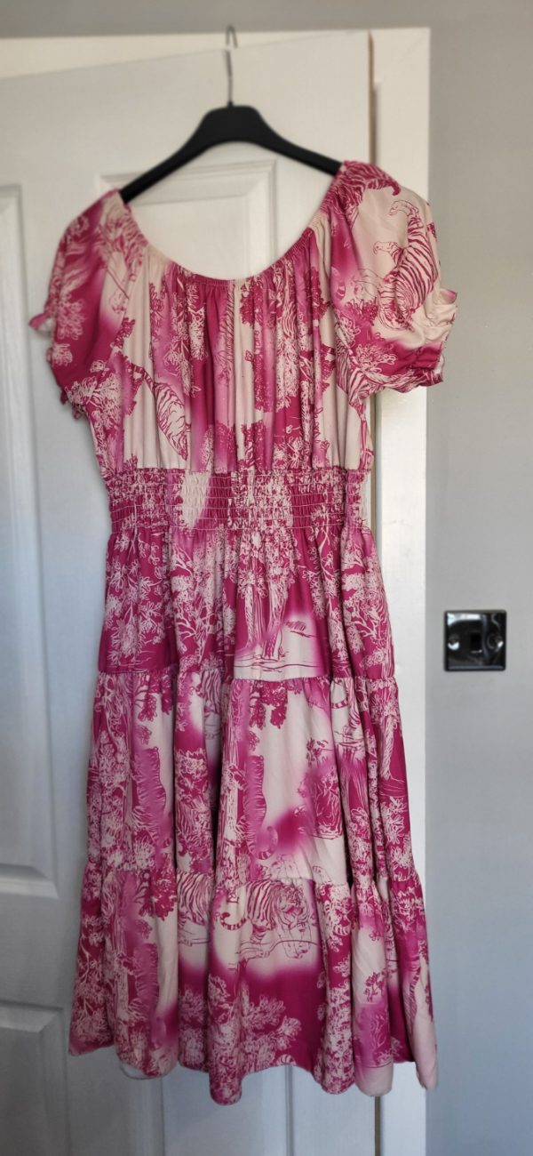 New Ladies Pink Animal Print Tiered Dress One Size fits sizes 14 16 18 20 - Image 5