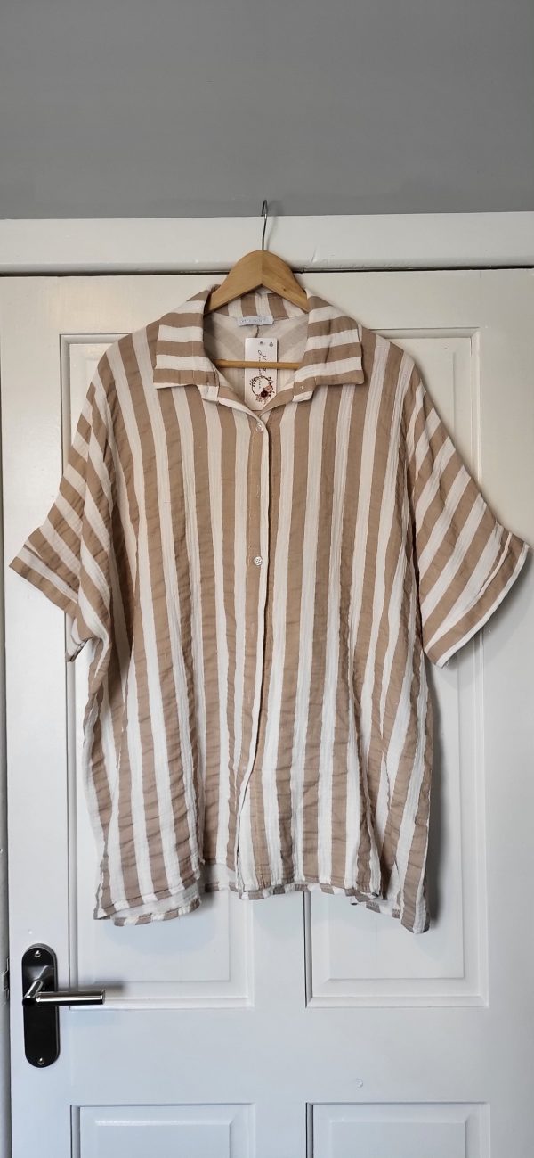 New Mocha and White Stripe Button Up Shirt One Size fits sizes 18 20 22 24
