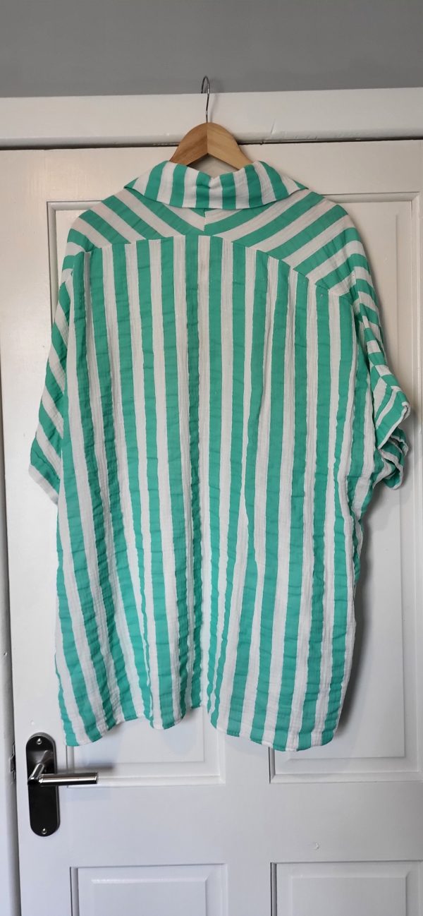 New Teal and White Stripe Button Up Shirt One Size fits sizes 18 20 22 24 - Image 4