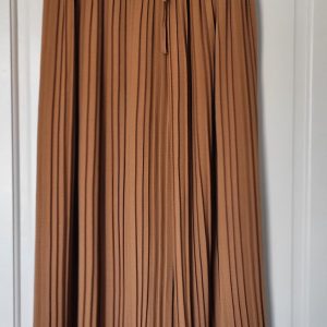 New Ladies Plus Size Pleated Trousers Mocha One Size fits 20 22 24 26